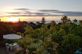 Mount Eliza House | BEAUTIFUL HOME MAGNIFICENT BAYVIEWS