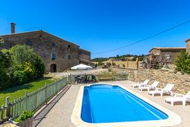 Llobera Villa | Catalunya Casas: Historic Cave House, an easy drive to Barcelona!