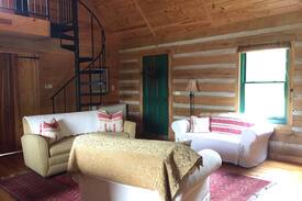 Rice Cabin | Eagle's Nest Cabin at Sandy River