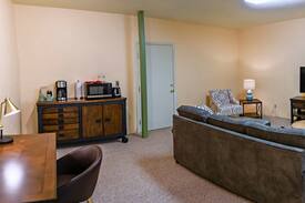 Ashland Cabin | Oak Street Cottages - Studio