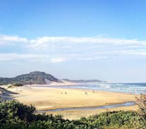 Beacon Bay Apartment | Nahoon Beach Self Catering Studio in East London.
