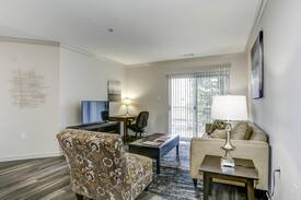 Springfield Apartment | Spacious 2 Bedroom 2 Bathroom Springfield