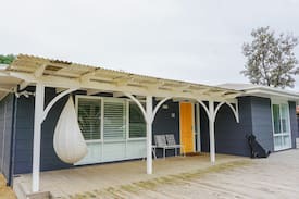 St Leonards House | The Yellow Door