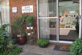 Kelso Bed & Breakfast | BEYERS B&B - Guests love it