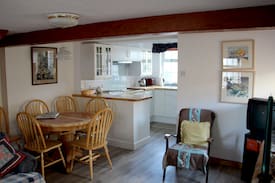 Portballintrae House | Wee Bush Cottage