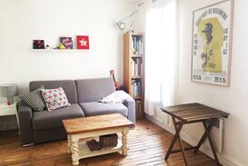 Hopital Saint-Louis Apartment | Cute and cosy studio near Canal St Martin
