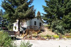 Okanagan-Similkameen House | Yellow Bird Farm House - Naramata Bench (112763)