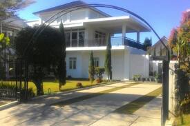 Cipanas Villa | Villa Bukit Danau Lot 60