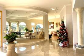 La Jolla Mesa Villa | TWO OCEAN VIEW ROOMS-Quiet Luxury Coastal Retreat