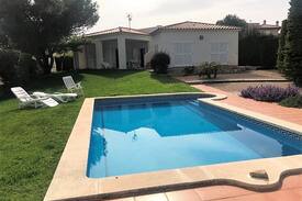 Calafat Villa | Encantador chalet con vistas al mar en Calafat