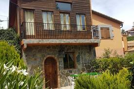 La Puebla de Castro Villa | Casa Rural Los Arcos de Barasona.