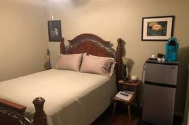 Vail House | Queen bedroom - SE of Tucson GR (In Vail, AZ)