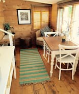 Waterhouse Cabin | Mrs Banks -History Location Style