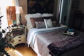Johnson House | Mansfield Inn Bed and Breakfast