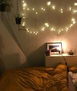 Quartier de la Plaine-de-Monceaux Apartment | Petite chambre de bonne