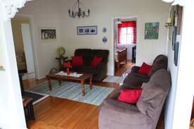 Glen Aplin Cabin | Stanthorpe - Silverbirch Hill Cottage
