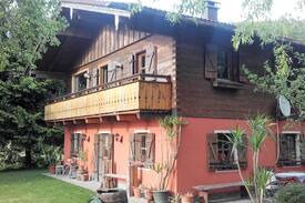 Geretsberg Villa | big house with great garden and pastures around