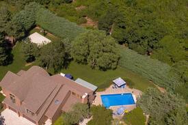 Westhampton House | New Listing: Family-Friendly Westhampton House, 2 Mi. to Town, Hot Tub, Private Pool, Grassy Lawn