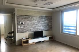 Asan Apartment | 아산 스파비스, 영인산, 삽교천 쓰리룸 /5G 기가 와이파이 / 24시 편의점(도보 2분)