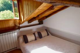 Saint-Etienne-de-Baigorry Bed & Breakfast | chambres d’hôtes AGORERREKA. Xistu