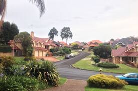 West Pennant Hills House | Large queen room in quiet, leafy W/ Pennant Hills