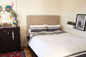 South Slope Apartment | Manhattan Skyline & Freedom Tower View
