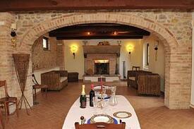 Citerna Villa | Villa Vezzosa Grande
