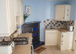 Llandudno Junction House | No 7 Railway Cottage, Conwy
