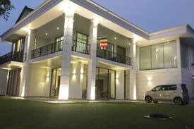 Battaramulla House | LakeView