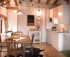 Navalsaz House | Casa Jardín