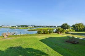Garden City House | Happy Hour - 4 Bedroom
