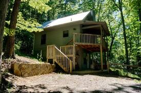 Blairsville Cabin | Dancing Creek at Paradise Hills Winery Resort