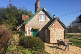Stockbridge House | West Lodge, Bossington Estate, Houghton