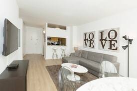 Central New York City Apartment | Spacious 1BR - Lux Midtown West High-Rise [5223]