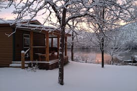 King Hill Cabin | River Ranch Retreat - Cabin