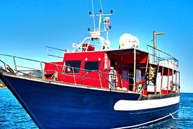 Porto Corallo Boat Rental | Pescaturismo Amadeus Fishing Tour