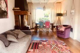 Bunschoten House | Whole house, free parking, private accommodation.