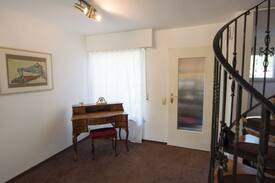 Gaienhofen House | Ferienhaus Bischof, (Gaienhofen), Haus, 120 qm, 3 Schlafzimmer, offene Galerie, Wohn- und Schlafzimmer, Terrasse, max. 9 Personen + 1 Kleinkind