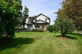 Parrsboro House | 4 Bedroom Family Home! Close to Beaches and Fun!!