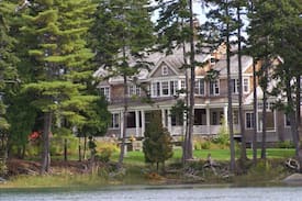 Harpswell House | Dingley Island Retreat
