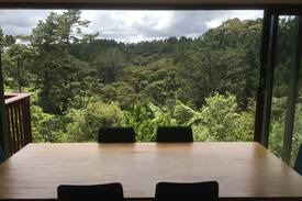 Oratia House | The ideal place to relax in Auckland