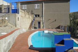 Portbou House | Una casa con vistas en Portbou
