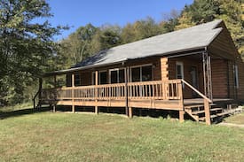 Stockdale Cabin | Memory Lane Cabins #3