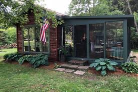 Warren House | Dick's Cabin at the Eagles Roost Trout Farm