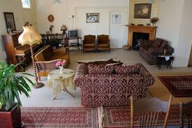 Tokomaru Bay Villa | Historic Places Trust in coastal Maori village