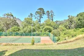 Hout Bay House | Family home surrounded by mountain nature