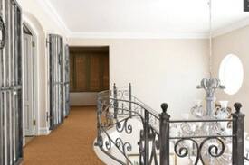 Constantia Villa | Constantia Villa (on the wine route )