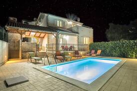 Maslinica House | Ferienhaus 27-1 für 7 Pers. in Maslinica