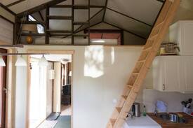 Glava House | Vita Huset