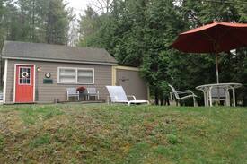 Hubbardton House | Lake Bomoseen Bungalow